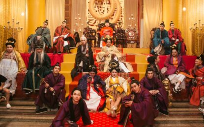 “พชร์ อานนท์” ลั่น! “หอแต๋วแตกแหกหลีหู” มุกใหม่ไม่ซ้ำ เตรียมฮาสนั่นโรง 25 ธ.ค. นี้