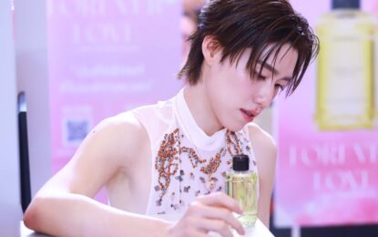 “JOURNAL” ชวนออกเดินทางครั้งใหม่ เปิดตัว “A Love Journey Collection” จากแรงบันดาลใจ Celebrate Every Chapter of Love เฉลิมฉลองให้กับความรักทุกรูปแบบ ถ่ายทอดสู่บอดี้ออยล์ 3 กลิ่นหอมที่บันทึกทุกความรู้สึกของความรัก