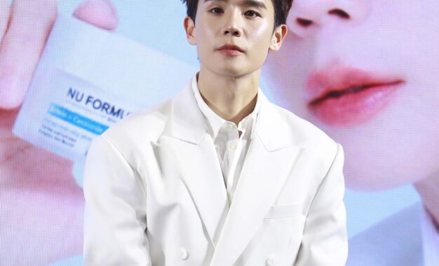 หล่อครบเครื่อง! “จิมมี่” ขึ้นแท่น Derm Buddy คนแรกของ Nu Formula ส่งต่อทริคดูแลผิวแบบเพื่อนรู้ใจ เปิดตัว “NU FORMULA BARRIER SERIES”