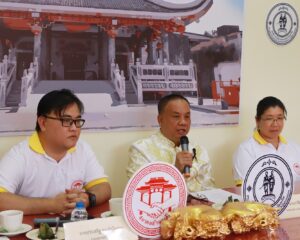 เรวัตฯ นายก อบจ.ภูเก็ต ร่วมกับสมาคมอ๊ามภูเก็ต เปิดฉายภาพยนตร์สั้นกึ่งสารคดี “เจี๊ยะฉ่าย 200 ปี ภูเก็ต” รอบปฐมทัศน์