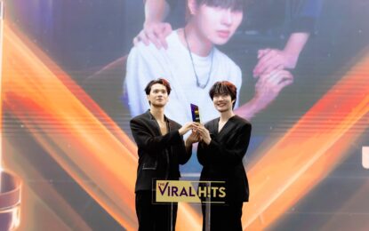 “เก่ง-น้ำปิง, อิงฟ้า, ไรอัล, โทมัส-ก้อง” ตบเท้าเดินพรมม่วงขึ้นรับรางวัลสุดไวรัลแห่งปี “The Viral Hits Awards 2025” รางวัลมหาชนการันตีความปัง