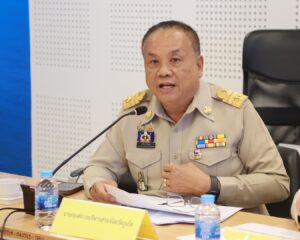 เรวัตฯ  นายก อบจ.ภูเก็ต ร่วมประชุมคณะกรรมการบริหารศูนย์ราชการระดับจังหวัด