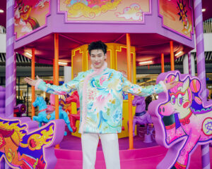 ออฟโรด – กันตภณ จินดาทวีผล ชวนรับพลังมงคลตรุษจีนปีม้า ที่เมกาบางนา กับแคมเปญ “MEGA CHINESE NEW YEAR 2026 โชคดีม้าแล้ว” ตะลุยเช็คอินแลนด์มาร์กอาร์ตร่วมสมัย และสนุกกับกิจกรรมเสริมความปัง  ตั้งแต่ 1 – 28 ก.พ. 69