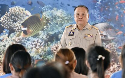 เรวัตฯ นายก อบจ.ภูเก็ต เติมพลังใจผู้ต้องขังหญิง สร้างโอกาสเริ่มต้นชีวิตใหม่