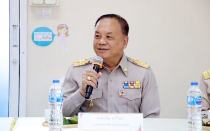 เรวัตฯ นายก  อบจ.ภูเก็ต ต้อนรับคณะกรรมการประเมินสถานศึกษา เพื่อขอรับรางวัลพระราชทาน ร.ร.อบจ.สาธิตร่วมพัฒนา