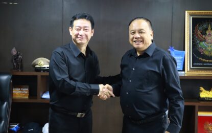 เรวัตฯ นายก อบจ.ภูเก็ต ผนึกเทศบาลตำบลรัษฎา เร่งหาแนวทางขยายถนน รพช. ภก. 3138 บริเวณบ้านสามกอง