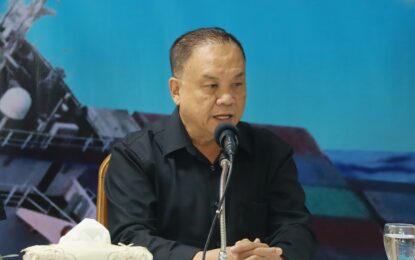 เรวัตฯ นายก อบจ.ภูเก็ต ร่วมประชุมบูรณาการ เร่งกู้เรือ SEALLOYD ARC คุมเข้มผลกระทบสิ่งแวดล้อม–ท่องเที่ยว