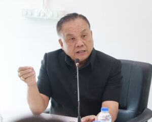 เรวัตฯ นายก อบจ.ภูเก็ต ให้การต้อนรับคณะสำนักตรวจเงินแผ่นดินจังหวัดภูเก็ต