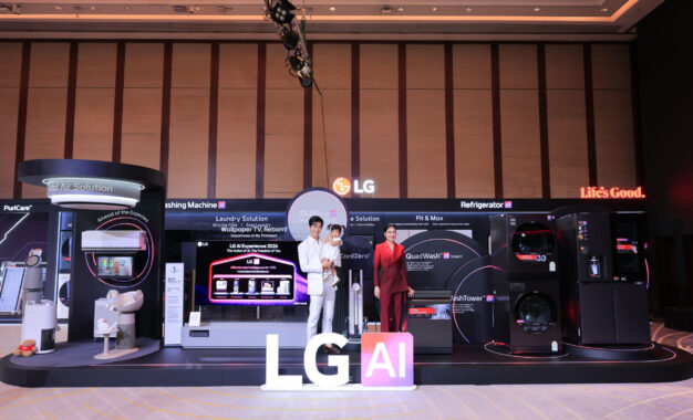 พุฒ-จุ๋ย ควงคู่เผยเคล็ดลับชีวิตสุดชิลล์ในงาน ‘LG AI Experience 2026: The Action of AI. The Freedom of You’  เผยโฉมไลน์อัปเครื่องใช้ไฟฟ้าใหม่ ปลดล็อกอิสระให้ชีวิตยุคใหม่