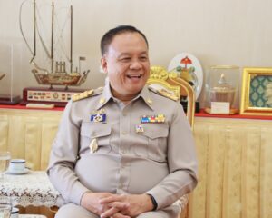 เรวัตฯ นายก อบจ.ภูเก็ต ร่วมกับ ศรชล.ภาค 3 หารือบูรณาการความร่วมมือ