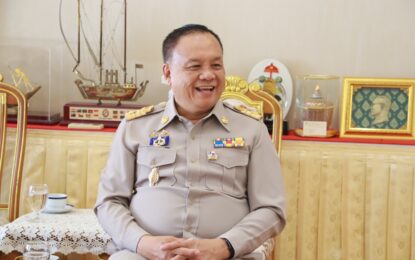 เรวัตฯ นายก อบจ.ภูเก็ต ร่วมกับ ศรชล.ภาค 3 หารือบูรณาการความร่วมมือ