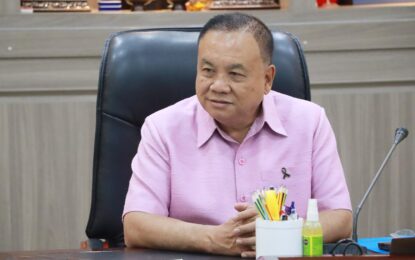 เรวัตฯ นายก  อบจ.ภูเก็ต มอบเงินอุดหนุนโครงการส่งเสริมพิธีบวงสรวง “ท้าวเทพกระษัตรี–ท้าวศรีสุนทร”