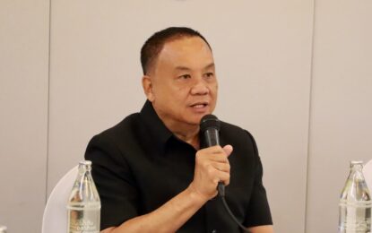 เรวัตฯ นายก  อบจ.ภูเก็ต เปิดประชุมแผนแม่บทพัฒนาระบบขนส่งมวลชน ยกระดับการเดินทางในจังหวัด