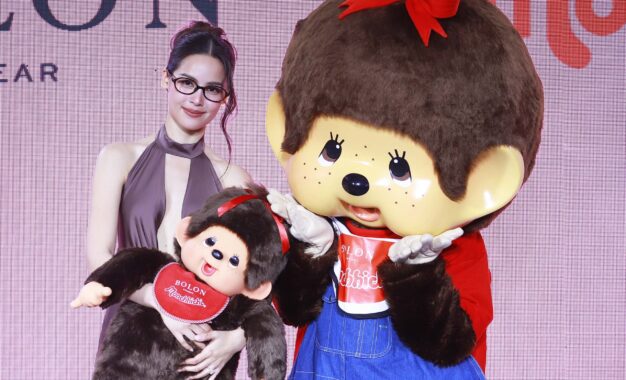 BOLON x Monchhichi เสิร์ฟความคิวต์แบบตะโกน! ญาญ่าแท็กทีมม่อนชิชิเปิดโลก “In Motion” สร้างสีสันสุดชิคกลางเซ็นทรัลเวิลด์