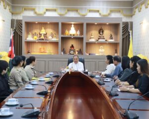 เรวัตฯ นายก อบจ.ภูเก็ต ให้โอวาทข้าราชการและพนักงานจ้าง สร้างขวัญกำลังใจในการปฏิบัติงาน