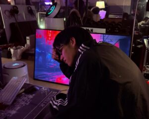 “ไบร์ท วชิรวิชญ์” เดินสายแฟชั่นวีก-เข้าสตูดิโอระดับโลก เก็บประสบการณ์ก่อนปล่อยผลงานครั้งต่อไป