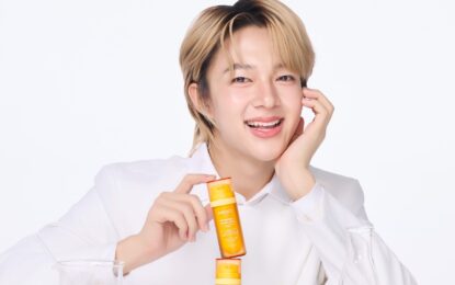 “นุนิว-ชวรินทร์” นั่งแท่น MERCI SKINCARE Brand Ambassador ในผลิตภัณฑ์ซีรีส์ล่าสุด ถ่ายทอดเสน่ห์ของเซรั่มและครีมบำรุงผิวหน้าที่อ่อนโยนแต่พิสูจน์ได้!