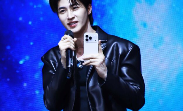 “บลู พงศ์ทิวัตถ์” เสิร์ฟความฟินในงานเปิดตัวสมาร์ตโฟน HONOR 600 Series  พร้อมชวนสัมผัสนวัตกรรมสุดล้ำ AI ทัชเดียว เปลี่ยนโลก