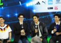 “ออฟ-จุมพล” ร่วมปลุกจักรวาลแฟนบอล  แท็กทีมทัพหนุ่มฮอตอวดแฟชั่นเสื้อบอลโลก ในงาน “Supersports Football Galaxy”