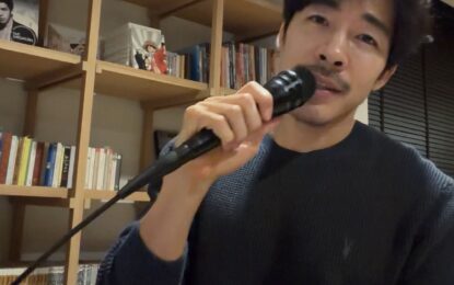 แตกตื่นทั้งไทม์ไลน์! “ณัฐ ศักดาทร” เซอร์ไพรส์เปิดตัวเล่น TikTok ครั้งแรก ปล่อยคลิปเปียโนเพลงฮิตในตำนาน “รักเธอคนเดียว” กระแสแรงจนกลายเป็นไวรัล