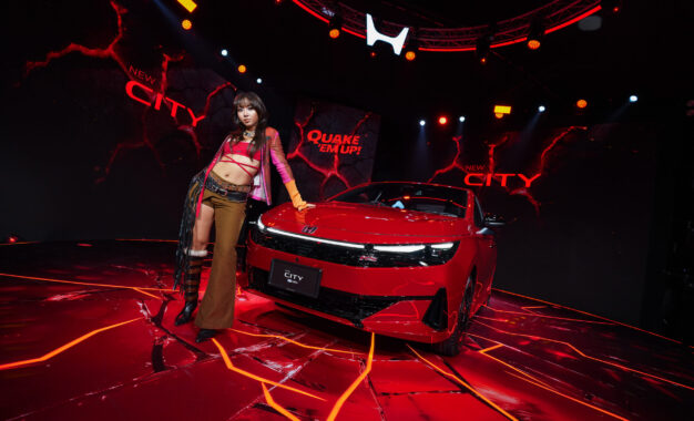 ฮอนด้า ดึงแรปเปอร์สาวตัวจี๊ด ‘MILLI’ ขึ้นแท่นพรีเซนเตอร์ Honda City ใหม่ ส่งซิงเกิลพิเศษ ‘CITY QUAKE’ พร้อมพลิกโฉมอัปลุคสปอร์ตเร้าใจ ให้ ‘สั่นทุกสตรีท’ พร้อมกันทั่วประเทศ !
