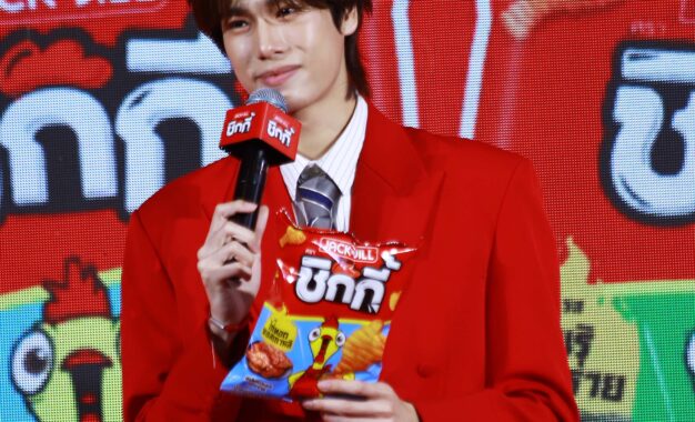 ยูอาร์ซี เล่นใหญ่ เปิดตัว “แจ็ค แอนด์ จิล ชิกกี้”  และแมสคอต “น้องชิกกี้” ดึงหนุ่มฮอต “ภูวินทร์” ร่วมภารกิจ “ก่อการไก่” ใจกลางเมือง