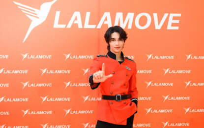 “เจฟ ซาเตอร์” แท็กทีม “คุณวันเสาร์” ตอกย้ำความเป็น ‘ตัวจริงเรื่องการส่งด่วน’ ของลาลามูฟ ในงาน “Lalamove, Mission Possible with Jeff Satur” ฉลองความสำเร็จยอดเรียกใช้บริการ Lalamove Ride โต 7 เท่า