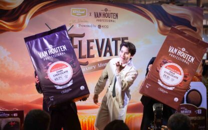ฟินระดับลัคชูรี่! “จิมมี่-จิตรพล” เสิร์ฟโมเมนต์ความสุขกลางสยามให้ด้อมไทนี่ ในกิจกรรมสุดเอ็กซ์คลูซีฟ  “ELEVATE YOUR LUXURY MOMENT” โดย KCG X 7-Eleven