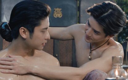 อยู่ไม่ไหวๆ “ออกัส – เล้ง” อาบน้ำให้กัน ! ถูตัวเกินเรื่อง  โมเมนท์เกินซีรีส์ไปมาก “บุพเพสันนิวาส” 18 ส.ค. นี้ 4 ทุ่มครึ่ง ใครไหวเชิญก่อนเลย!