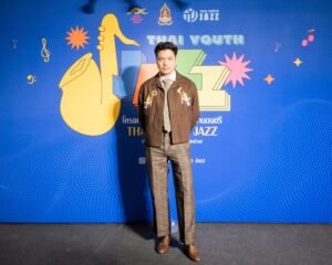 Power ผ่าน “ผ้าไทย–ดนตรี–แฟชั่น”  เปิดพื้นที่วง Thai Youth Jazz สวมชุดผ้าไทยร่วมสมัยโดย “เอก ทองประเสริฐ”