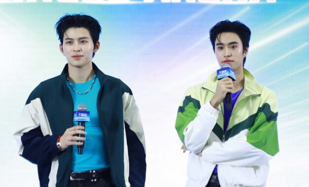 ห้างแตกอีกแล้ว! “ปอนด์–เจมีไนน์” แท็กทีมเสิร์ฟความเฟรชแบบเต็มพิกัด แฟน ๆ แห่กรี๊ดสนั่น!