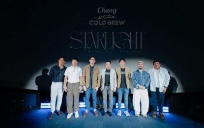 พักจากความวุ่นวาย แล้วไปฟังเพลงใต้แสงดาว “Chang Cold Brew Cool Club Presents STARLIGHT MUSIC FESTIVAL” ชวนเปิดประสบการณ์เทศกาลดนตรีใต้แสงดาว พบกับ 10 ศิลปินขวัญใจแฟนเพลงยุค 90s–2000s เจอกัน 30 ม.ค. 2570 ณ เวเนโต้ สวนผึ้ง ราชบุรี