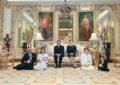 พระบาทสมเด็จพระเจ้าอยู่หัว และสมเด็จพระนางเจ้า ฯ พระบรมราชินี เสด็จออก ณ พระที่นั่งอัมพรสถาน พระราชวังดุสิต พระราชทานพระบรมราชวโรกาสให้ นายโชตินรินทร์ เกิดสม ผู้ว่าราชการจังหวัดภูเก็ต นำนางสาวรัตติกานต์ อำลอย เยาวชนจากจังหวัดภูเก็ต ผู้ชนะเลิศการแข่งขันรายการ “อเมริกาส์ ก็อต ทาเลนต์ ๒๐๒๖” (America’s Got Talent 2026) พร้อมครอบครัว เฝ้าทูลละอองธุลีพระบาท ทูลเกล้าทูลกระหม่อมถวายใบประกาศผลรางวัลชนะเลิศการแข่งขัน ฯ แด่พระบาทสมเด็จพระเจ้าอยู่หัว